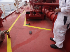 MAIN DECK PORT